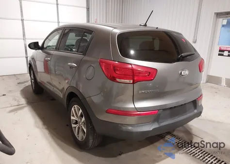 2016 Kia Sportage Lx z USA, uszkodzony, nr VIN KNDPB3AC4G7819663